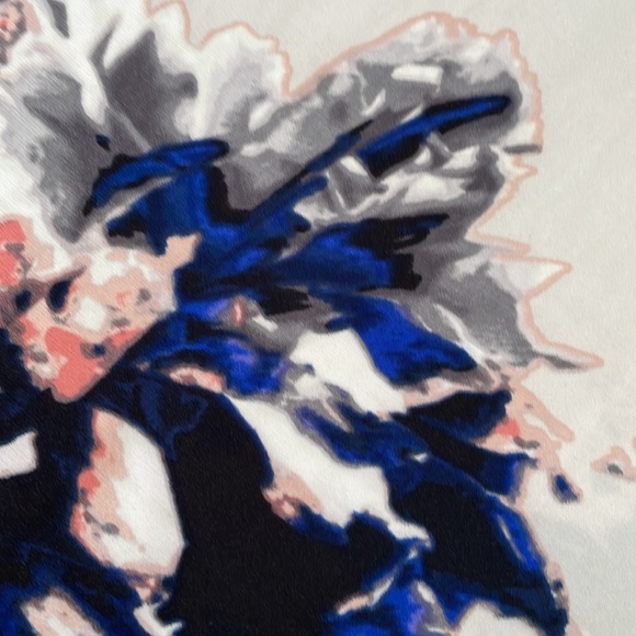 Pretty blouse - Picture 3 of 3